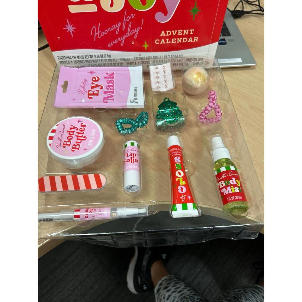 12 Days Advent Beauty Calendar